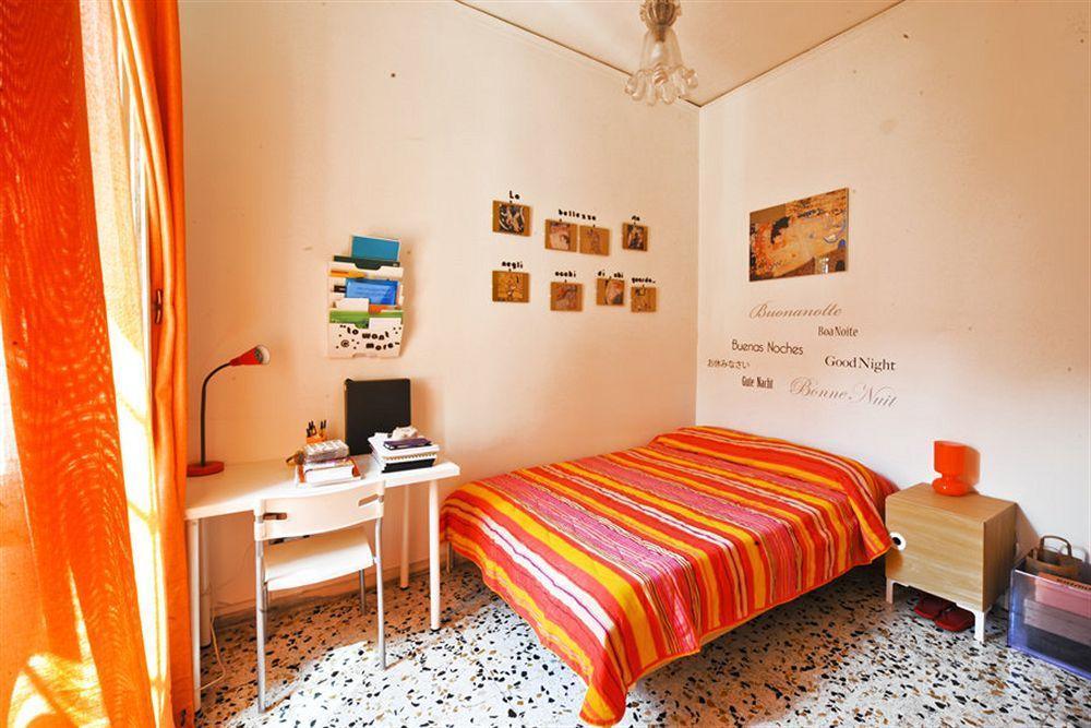 B&B Rossonapoletano Napoli Bagian luar foto