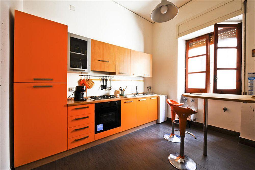 B&B Rossonapoletano Napoli Bagian luar foto
